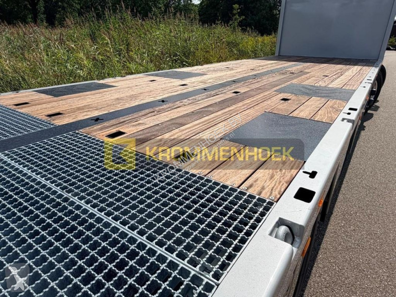 Трал Volvo FH 500 8x2 Machine transporter | New