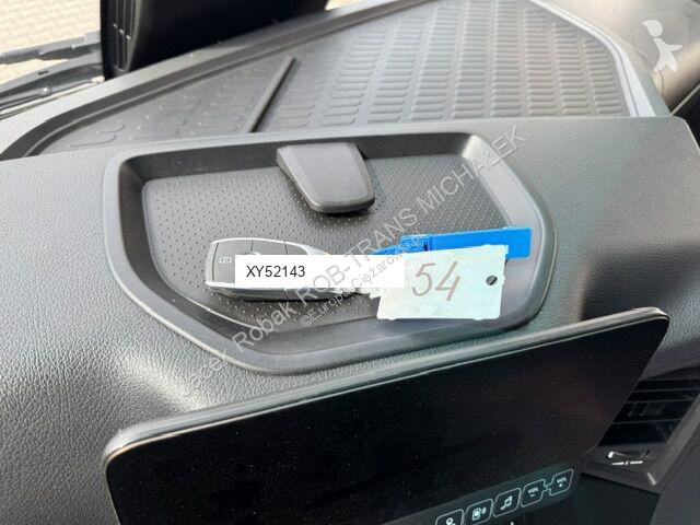 Camión Mercedes NOUZ 23