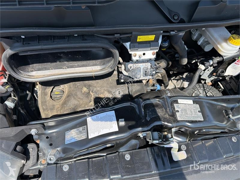 Kamion Opel 2.2 Crew Cab 103 KW DOKA PR L3...