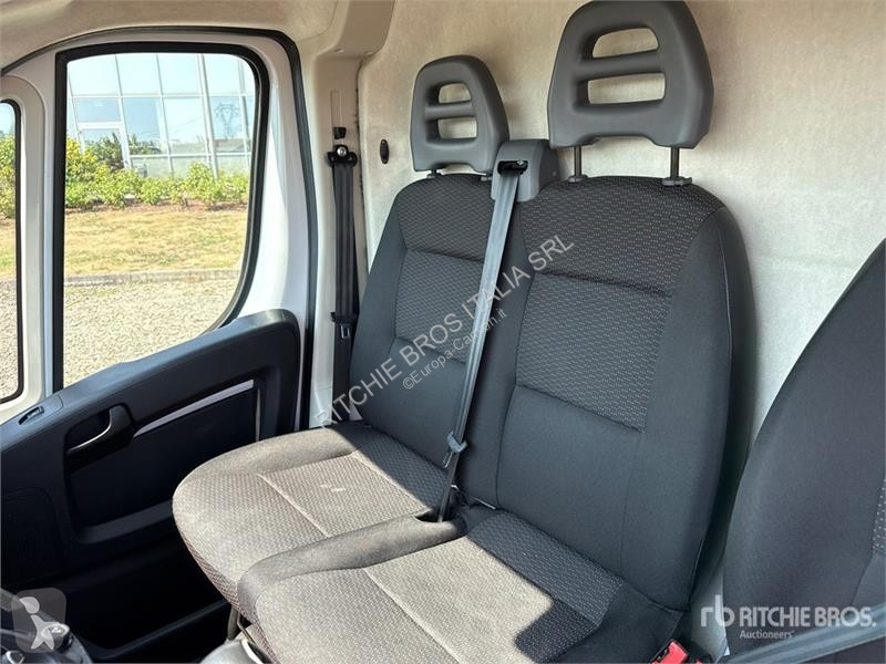 Camión Opel 2.2 103 KW KA L4H2 Van Truck