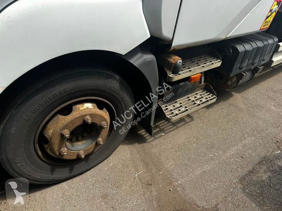 Camión Renault 220 DXI