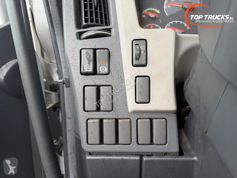 Camión Volvo FLL 42 Janssens - Winch -...