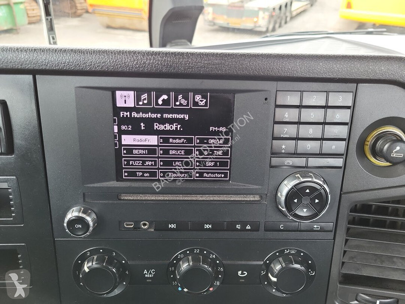 Camión Mercedes 3248