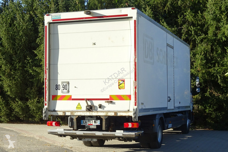 Camion Mercedes 1221 Euro 6 kontener 18 palet...