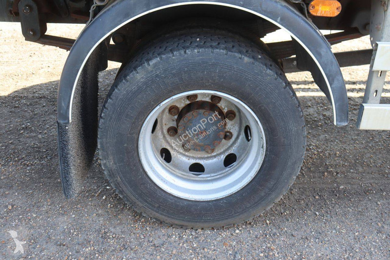 Camión Iveco 120E18 EEV