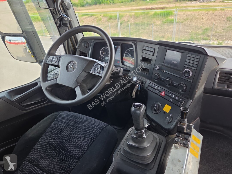 Camión Mercedes 3248