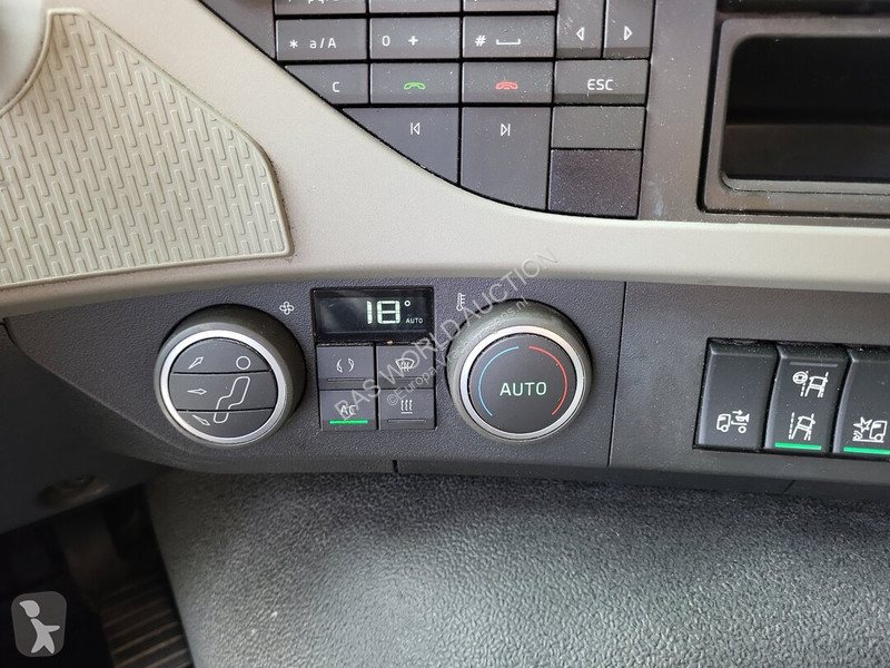 Teherautó Volvo 450