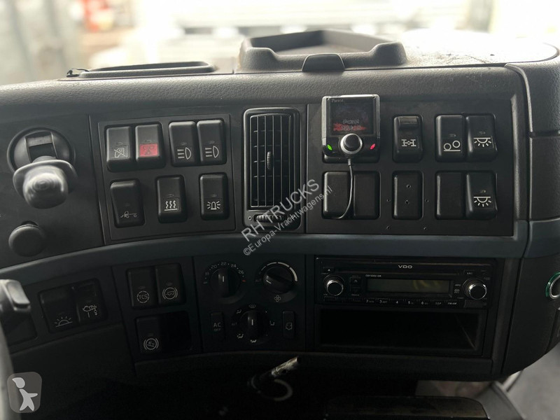 Camión Volvo FH 520 6X4 EURO 5 + LOGLIFT 0ST96R...