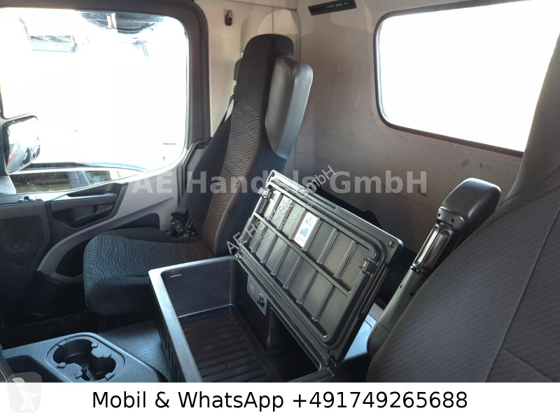 Camion Mercedes III 2540 M Hiab...