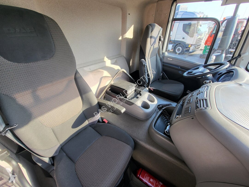 شاحنة DAF 330