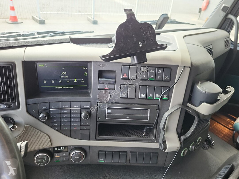Lastbil Volvo 420