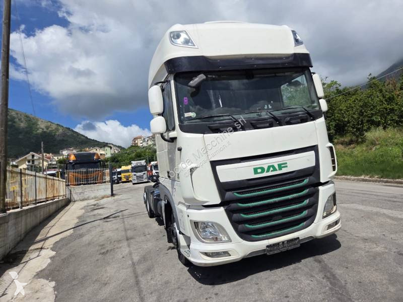 Camion DAF 440