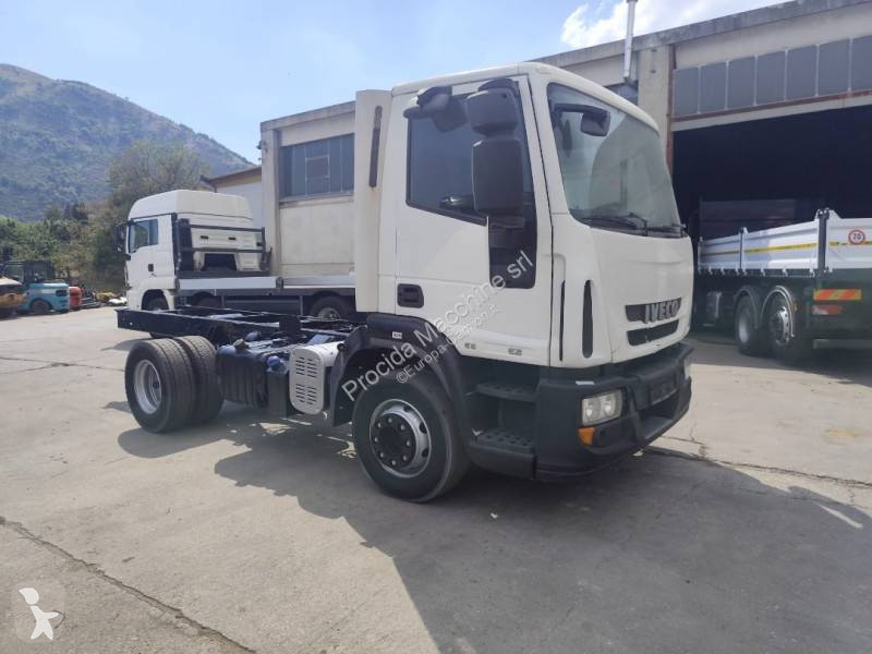 Camion Iveco 150 E 22