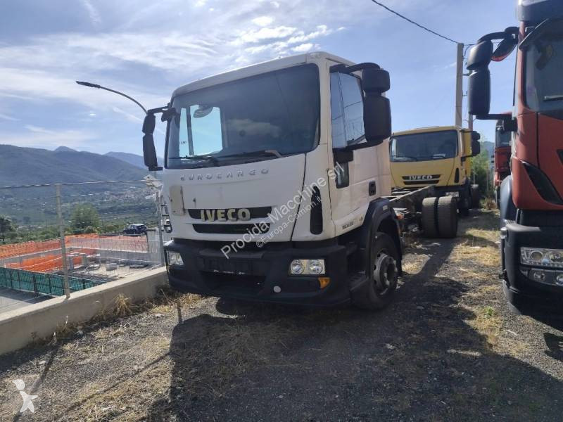 Camion Iveco 150 E 22