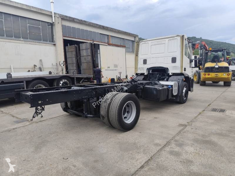 Camion Iveco 150 E 22