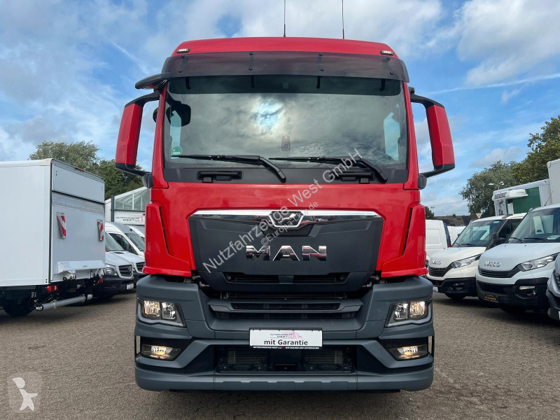 Camion MAN 26.470