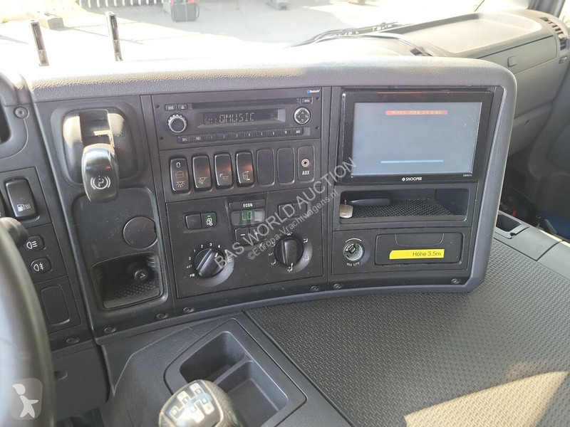 Camião Scania 280