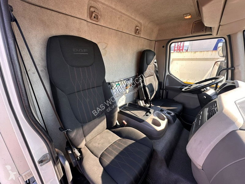 Camion DAF 260