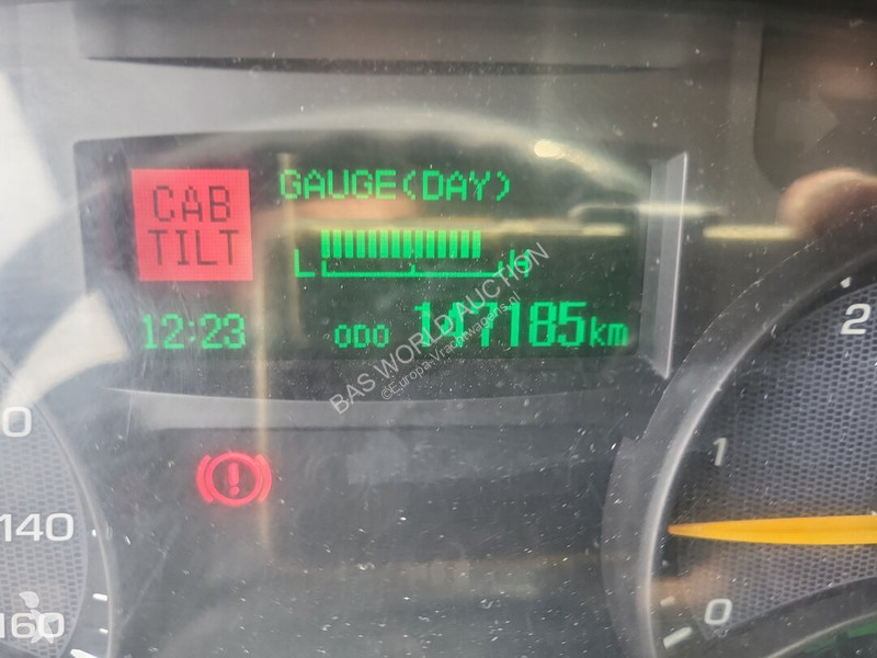 Camión Mitsubishi Fuso 7C18