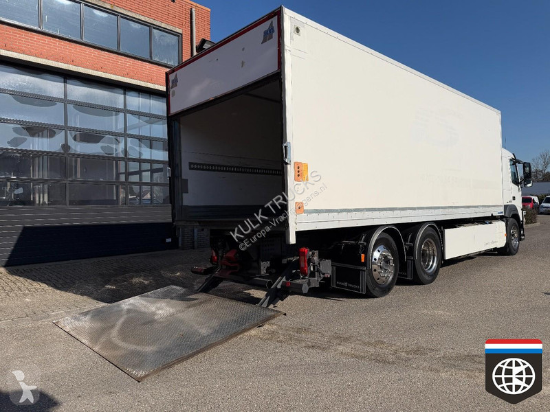 Vrachtwagen Volvo 460 Sleeping cab Storage box...