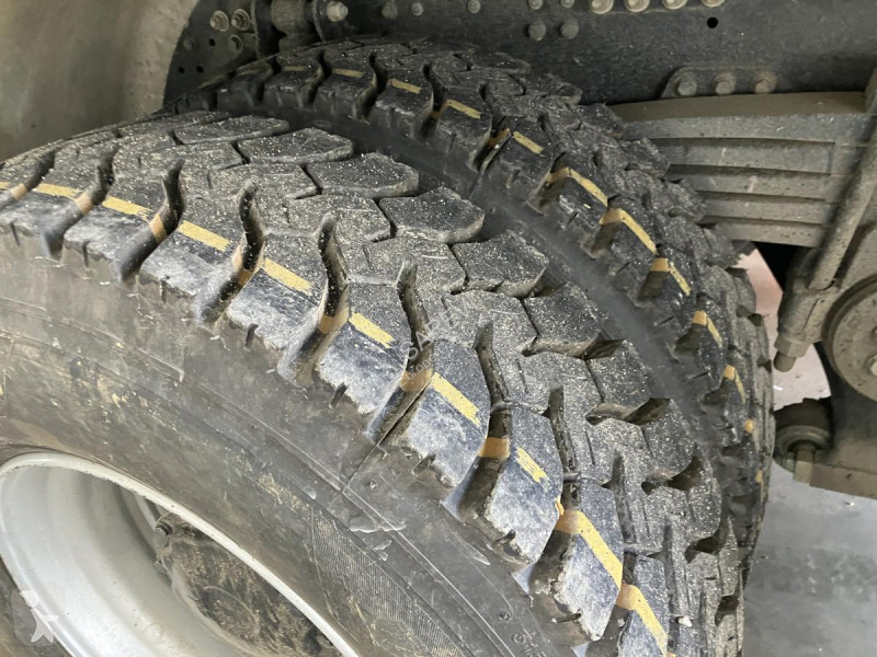 MAN 33.480 truck