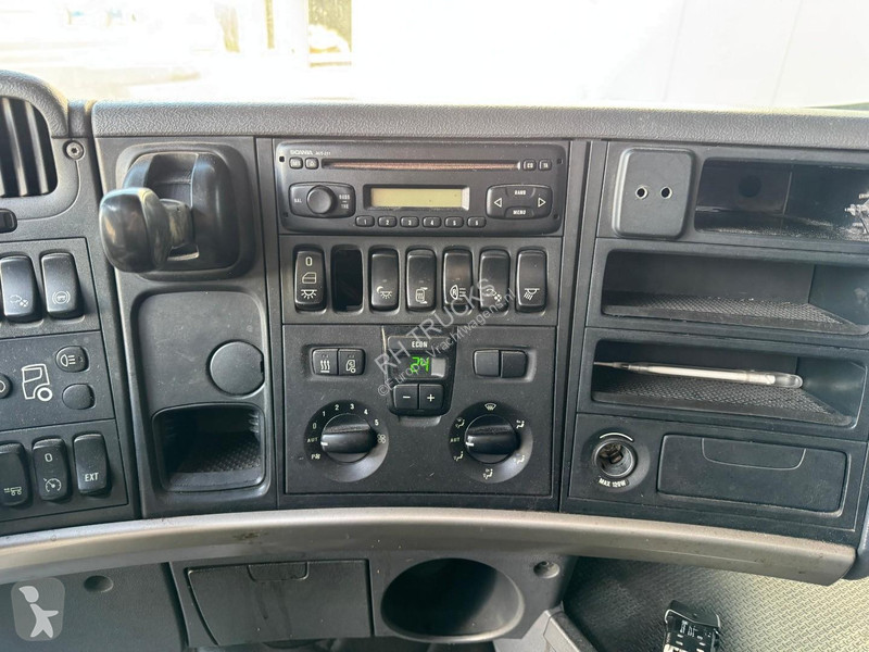 Lastbil Scania R560 8X2 + HIAB 166E 4 HIPRO +...