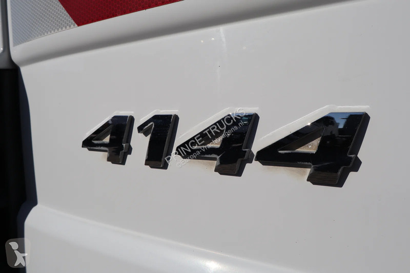 Mercedes 4144 * TIPPER * 8X4 * 3 PEDAL * EURO5...