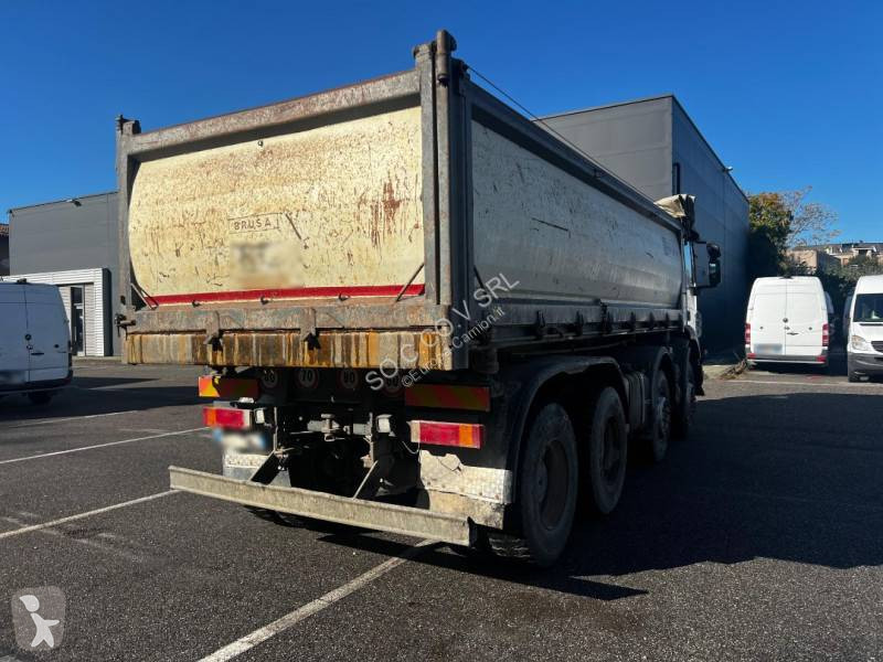 Iveco 450 truck