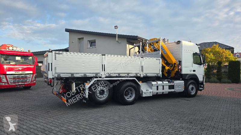 Kamion Volvo 460