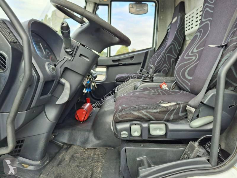 شاحنة Iveco 140 E 19