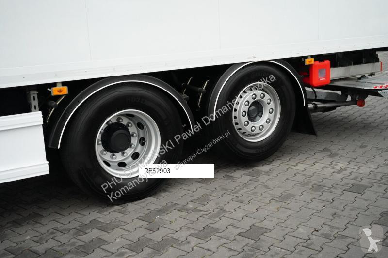Kamión Volvo FM / 430 / ACC / E 6 / KONTENER +...