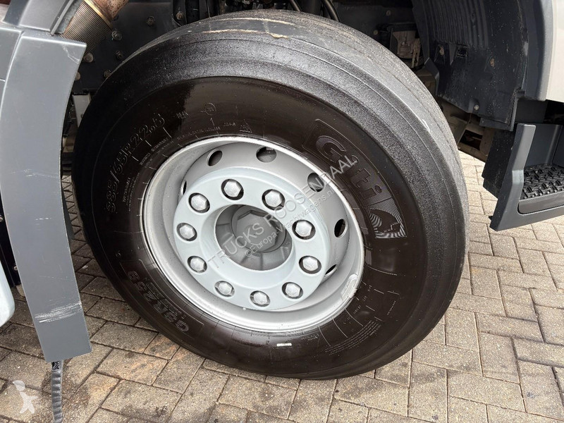 Kamion Volvo 460 ic + HMF 2320 5x EXT + 6x4 +...