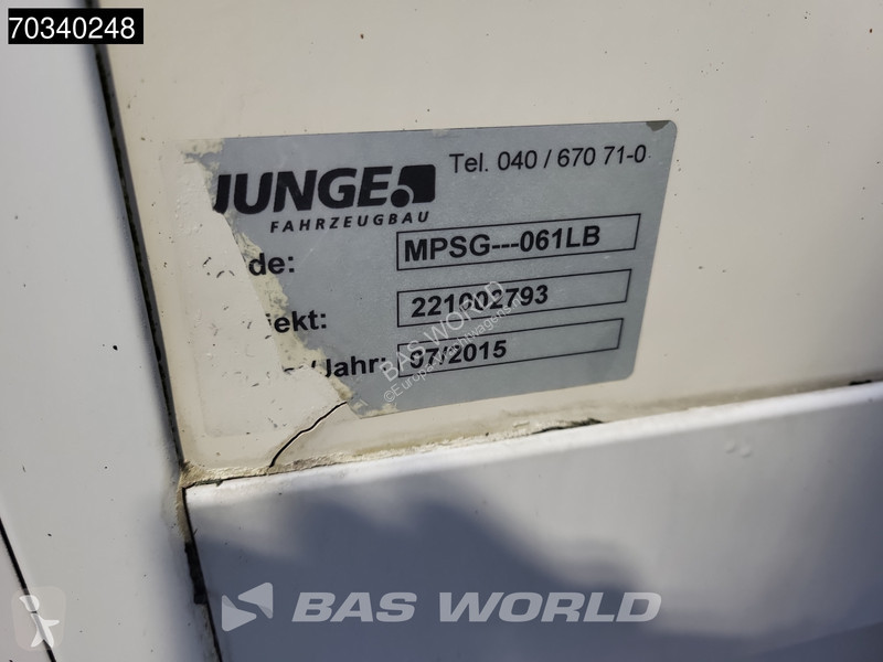 Kamion Mitsubishi 7C15 4X2 8tonner 1000kg...