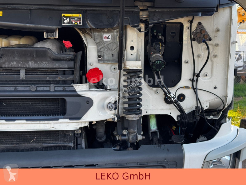 Teherautó Volvo 420 Liftachse