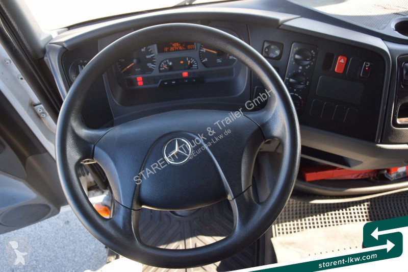 Lastbil Mercedes 815 BDF-Viehaufbau + Kühlaufbau