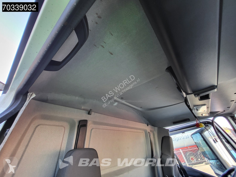 Kamion MAN 18.320 4X2 18tonner Damaged truck...