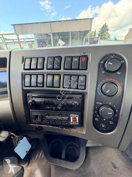 Renault 410 DXI truck