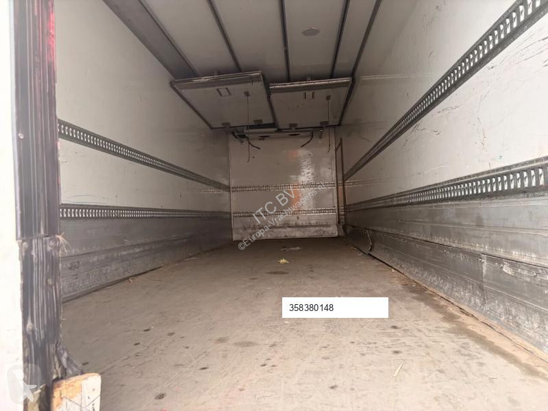 Lastbil Renault D WIDE 320 DTI 8