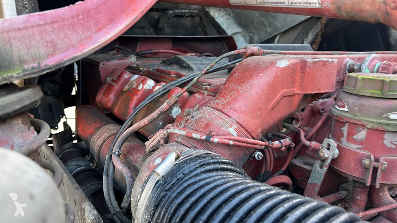 Lastbil Iveco 180 - 23 (V8 / MANUAL PUMP /...
