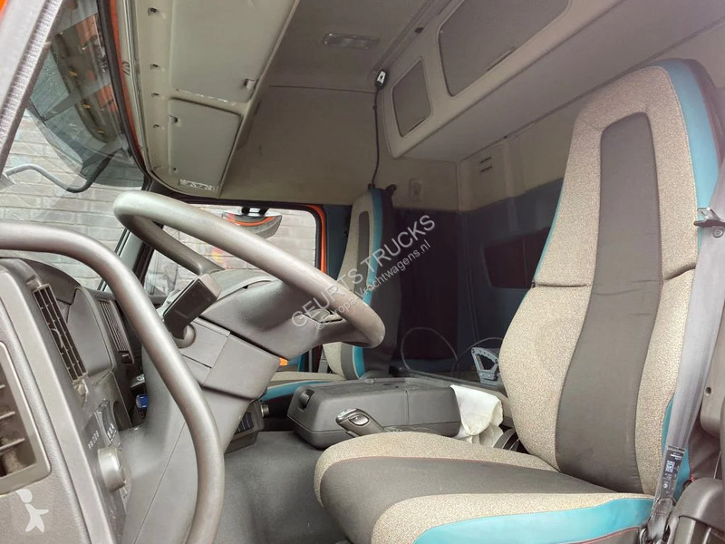 Camion Volvo FMX 510 8X4 TRIDEM + MTS DINO 5...
