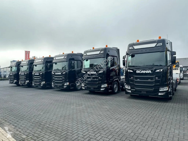 Vrachtwagen Scania R540 NGS 10X4 TRIDEM CHASSIS...