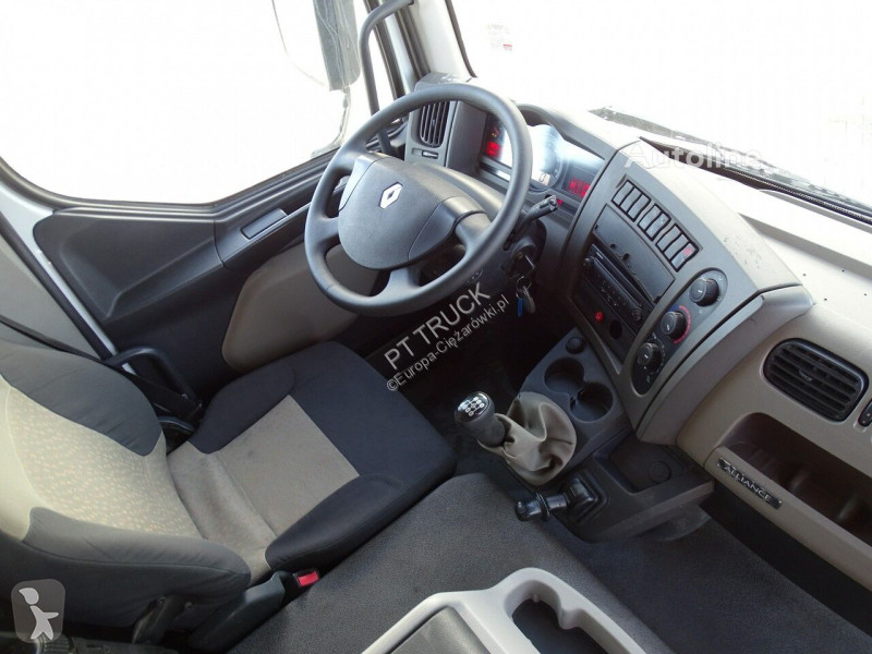 Camion Renault MIDLUM 220 DXI