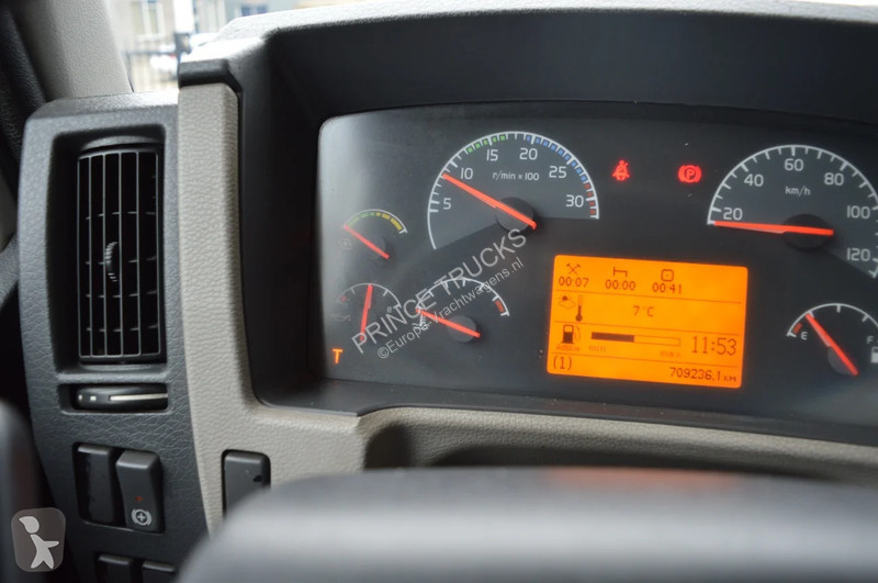 Camion Volvo * EURO5 * CARRIER SUPRA 950MT * 4X2 *