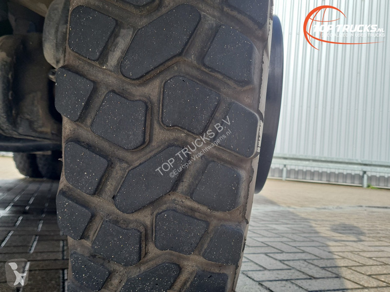 Kamion Iveco 135 E24 Euro Fire 4x4 -1600 ltr...