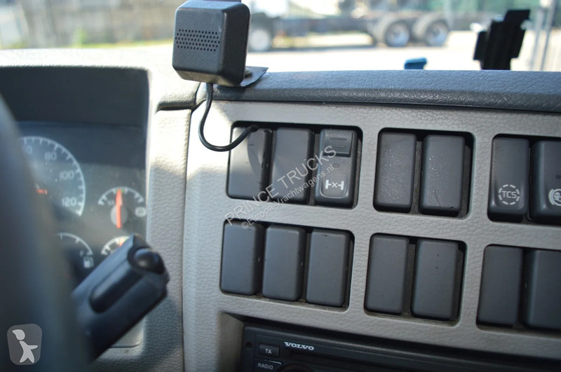 Vrachtwagen Volvo FE 260 * EURO5 * CARRIER...