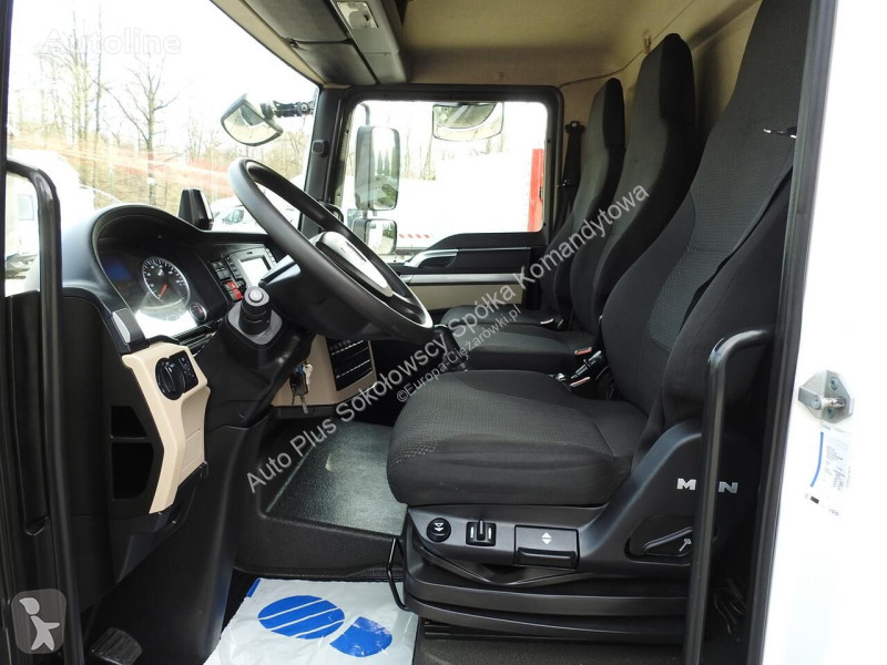 Camion MAN TGL 8.18 KONTENER 16 PALET TEMPOMAT...