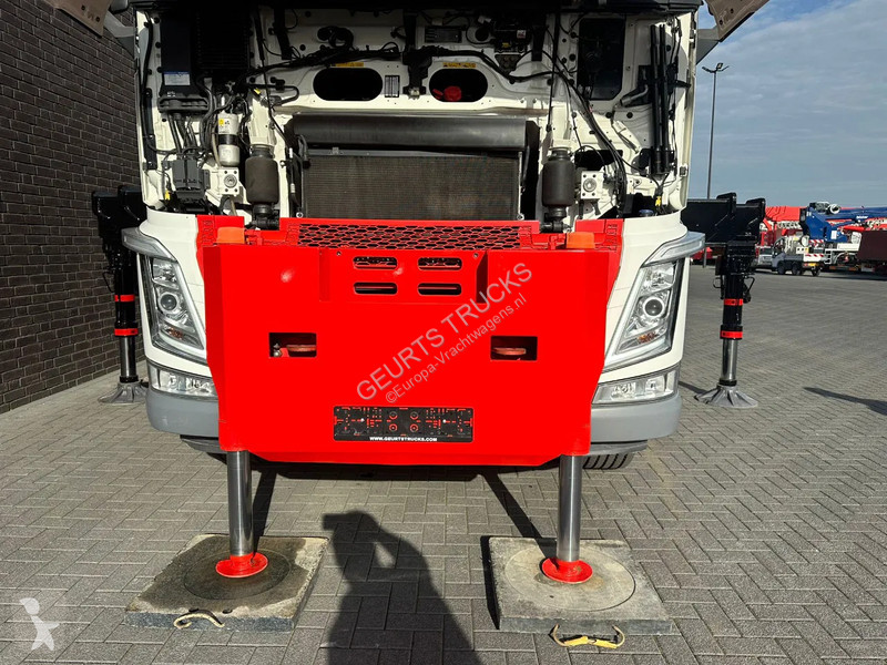 Camion Volvo 10X4 + FASSI F1650RAL.2.28 + JIB...