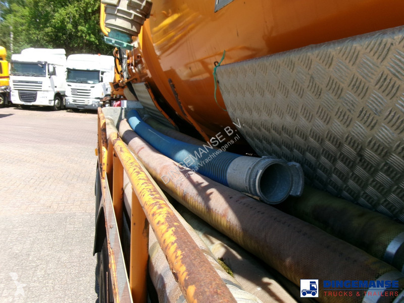 Camion MAN 8x4 Euro 2 vacuum tank ADR 15 m3 / 2...