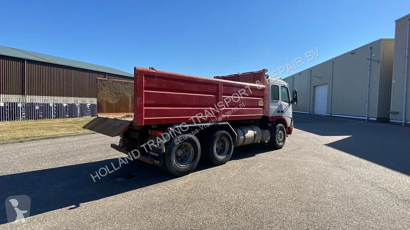 Kamion Volvo 12420 kipper