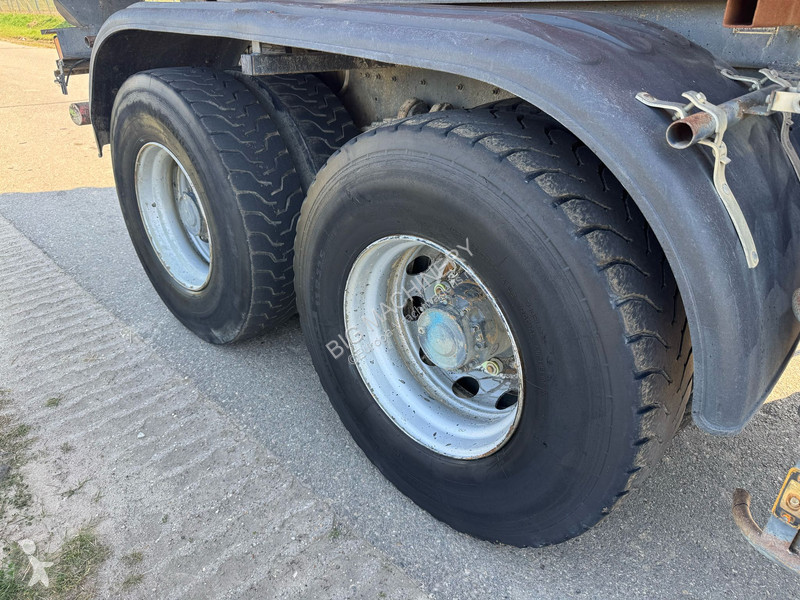 Kamion Renault 410 8x4 Full steel - Manual -...